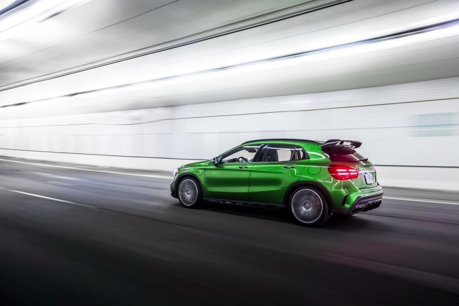  Mercedes-AMG GLA45 4Matic (X156) 2017 года  (NA) (фото 26 из 31)